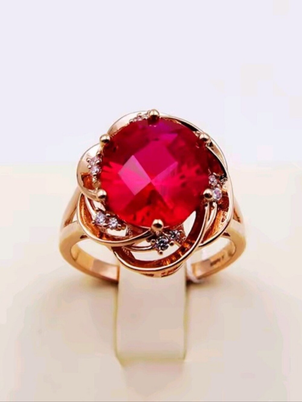 14K Gold Ring with Large Red Center Stone and Accent Diamonds